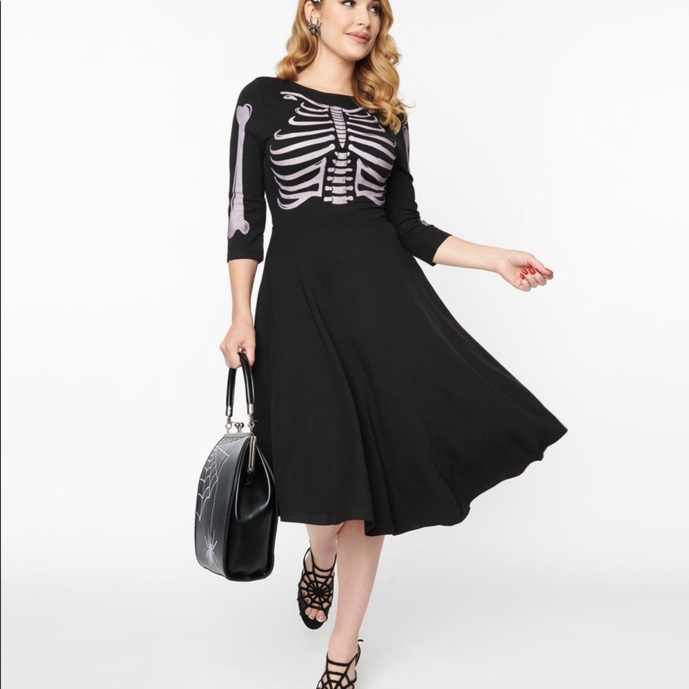 Unique Vintage Skeleton Bones Graves Halloween Swing Dress